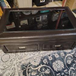 Coffee table and end table