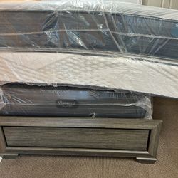 MATTRESS. SALE. BRAND NEW. TWIN SIZE$120 FULL SIZE MATTRESS $179. QUEEN SIZE MATTRESS $198. AVAILABLE DELIVERY 🚚 LOCATION 303 POCASSET AVE PROVIDENCE