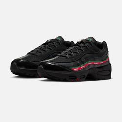 AIR MAX 95 UNDEFEATED BLACK