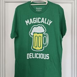 Mens Tipsy Elves Green Magically Delicious Graphic T-Shirt Size L St. Paddys Day