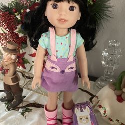AMERICAN GIRL DOLL