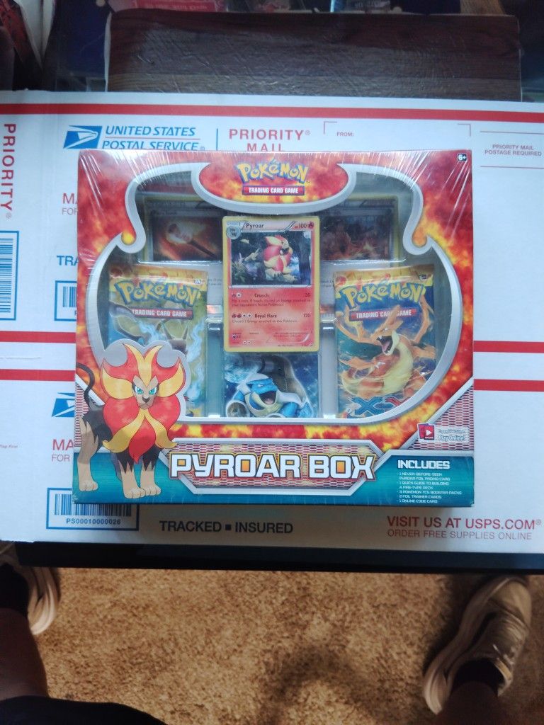 2014 Pyroar box