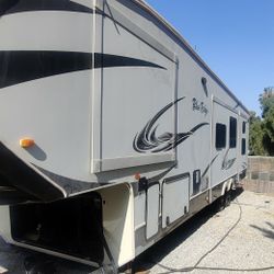 RV Polishing