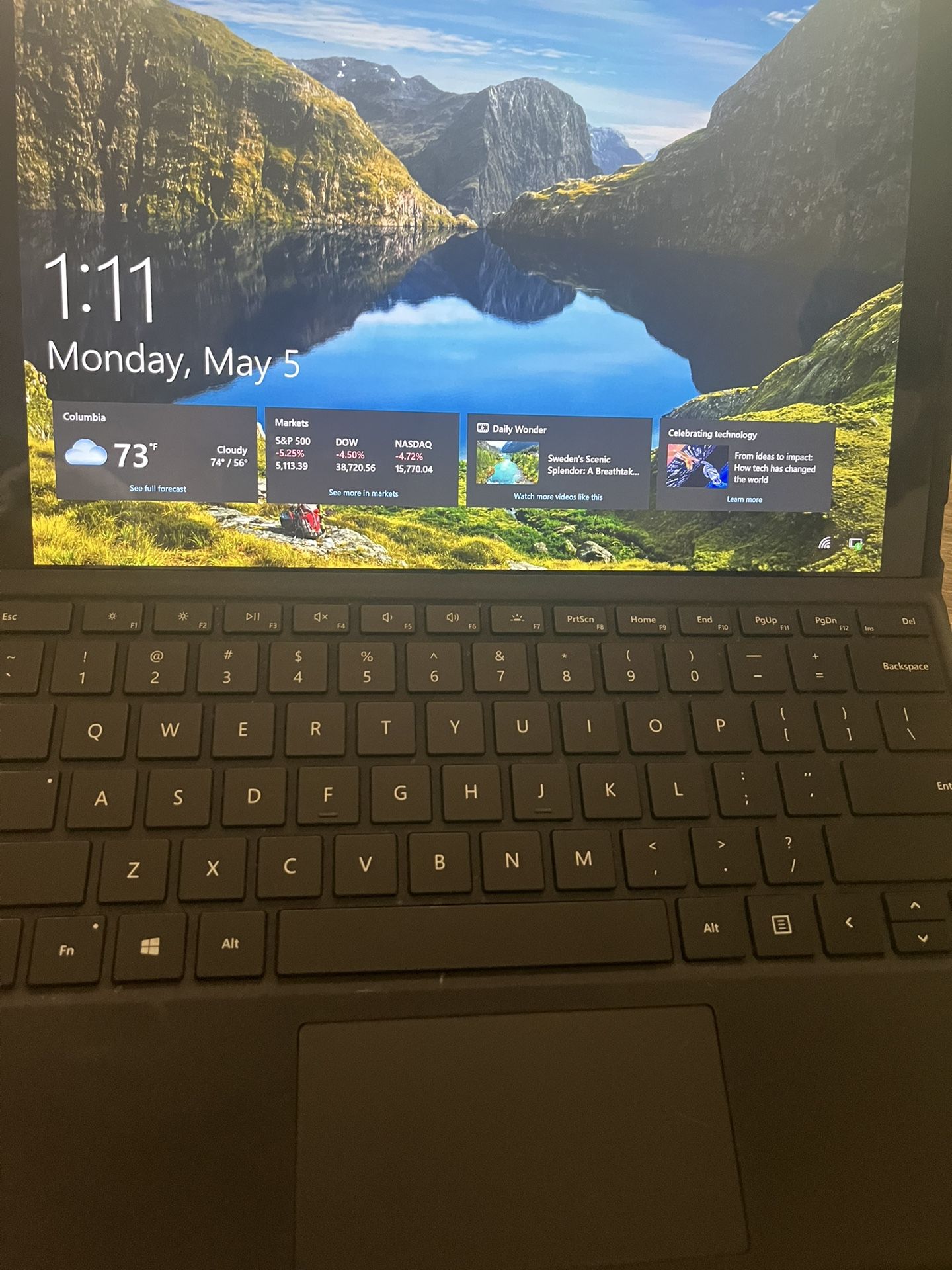 surface pro 7+ intel i5. 256GB SSD