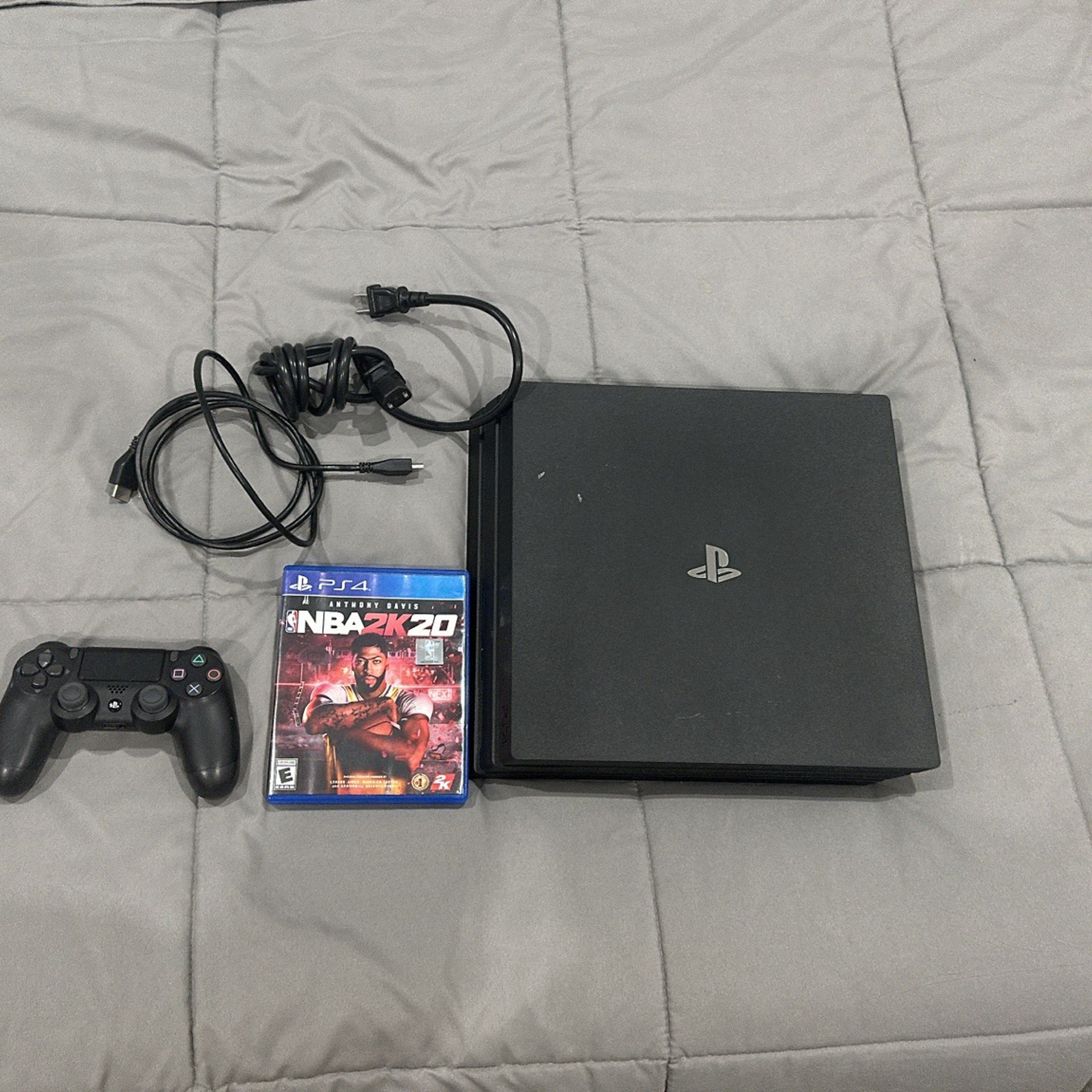 PS4 PRO