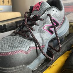 New balace composite safety shoes