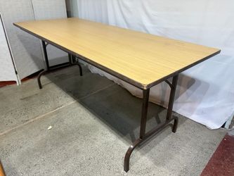 KING ARTHUR Blonde Folding Table