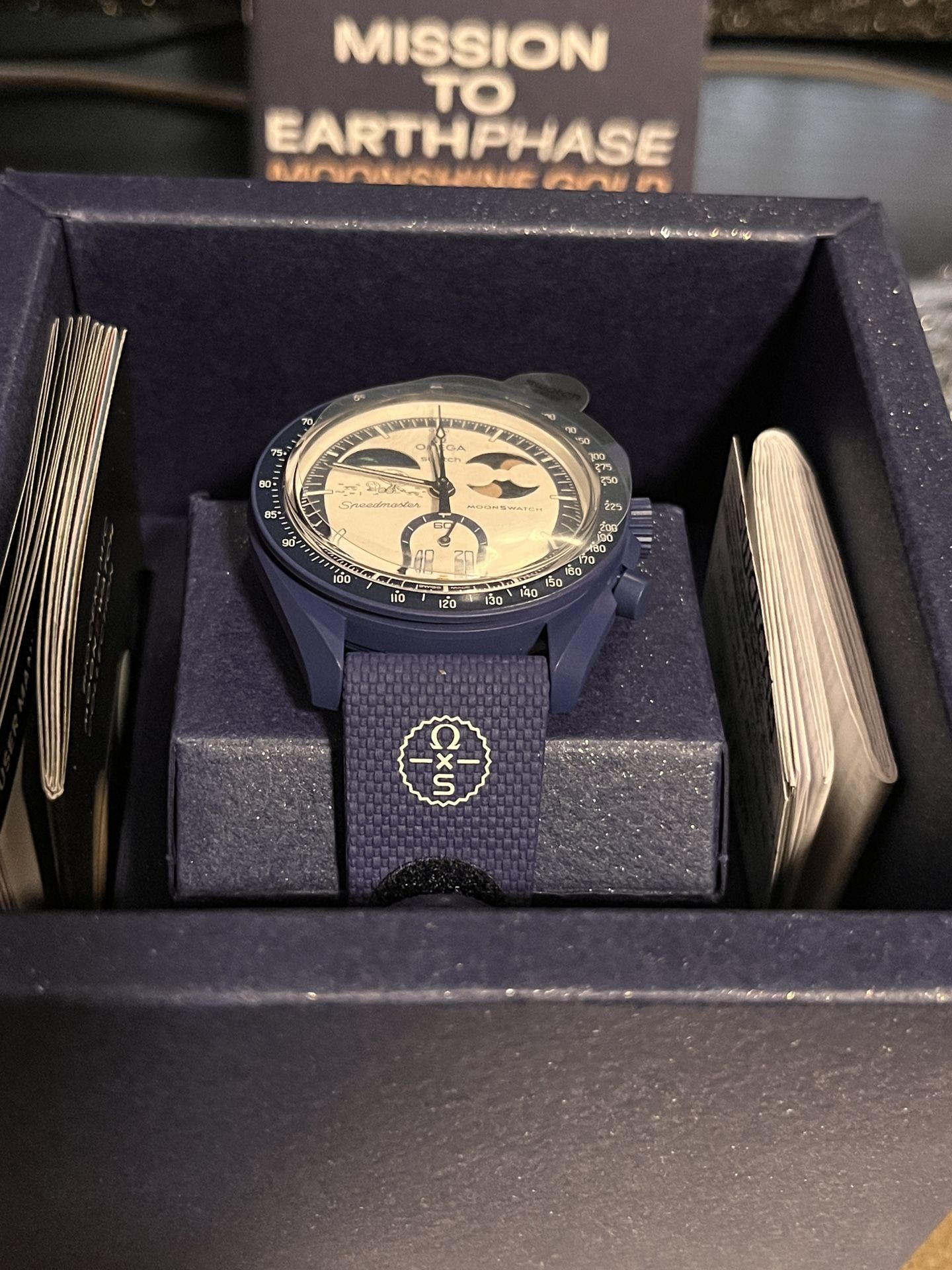 Swatch x OMEGA Mission to Earthphase Moonshine Gold (Large)