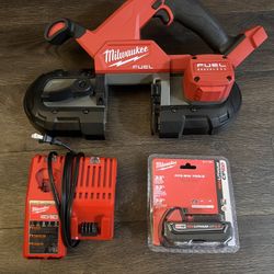 M18 Fuel Compact Bandsaw W/ 2.0 Battery And Charger New