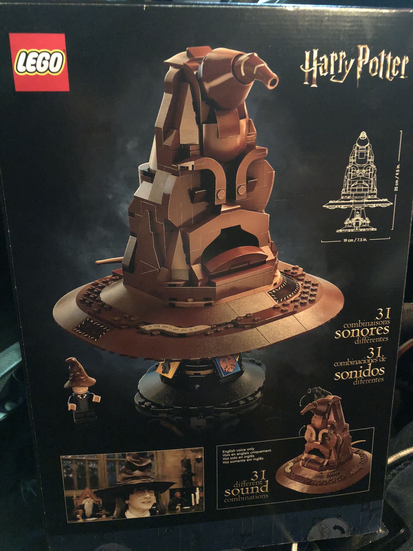 Legos - Harry Potter Talking Sorting Hat Set