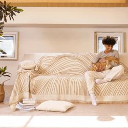 Slashop”2 Reversible Jacquard Sofa / Bed Cover Set