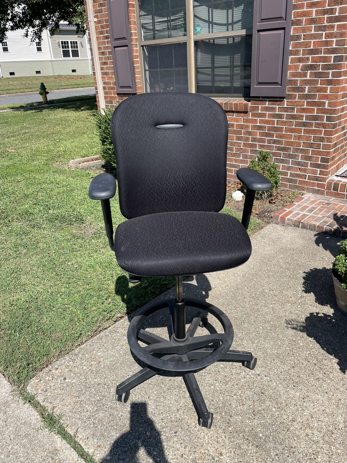 Adjustable Work Stool