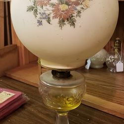 Vintage Kerosene oil Parlor Lamp With Hand Painted Globe