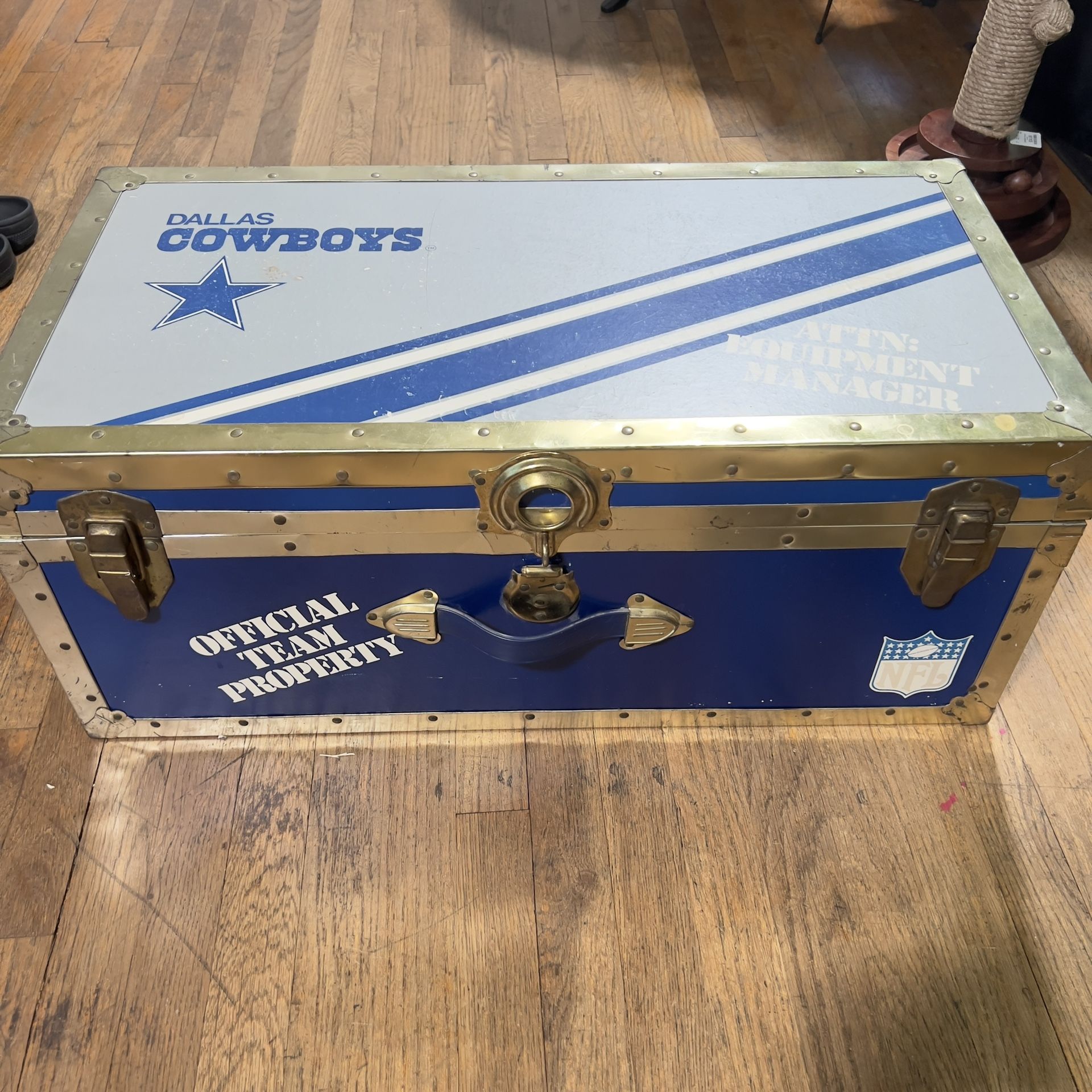 Vintage NFL Dallas Cowboys Team Locker Chest