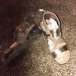 Gold Slip on Sandals 6M