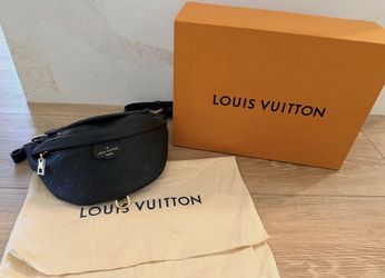 LOUIS VUITTON BUM BAG 100%AUTHENTIC