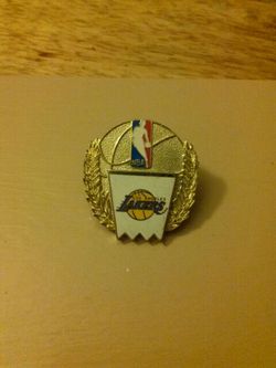 NBA collectible Lakers pin