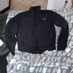 Women's Brand New (Black)North Face Jacket Size (S)