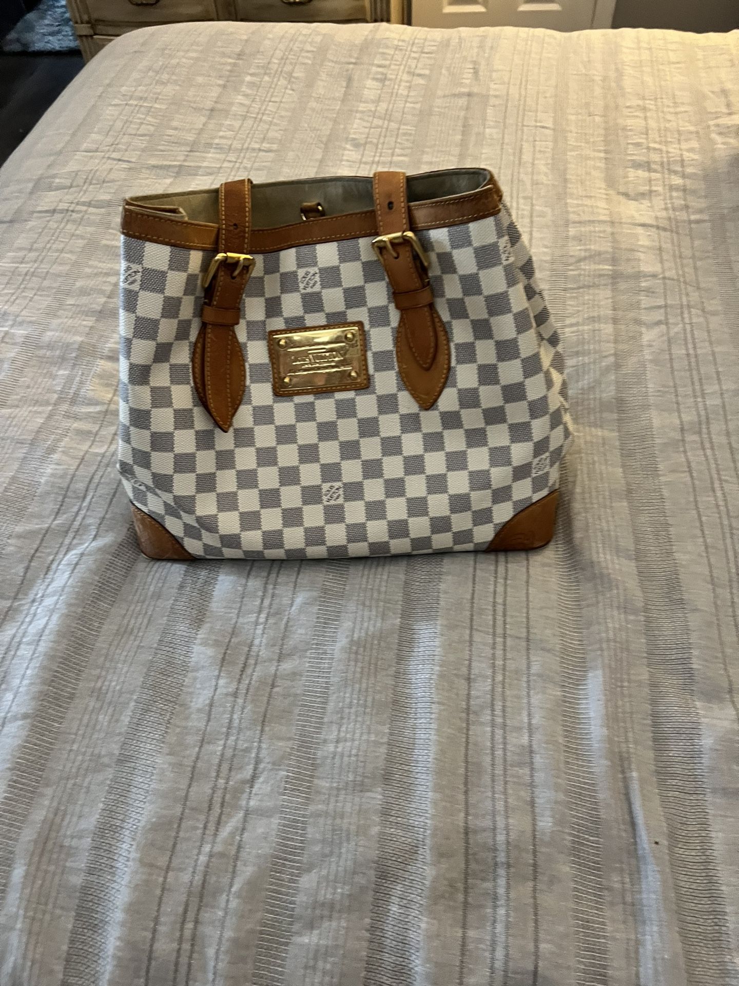 Pre Owned Louis Vuitton Damier AZur Hempstead