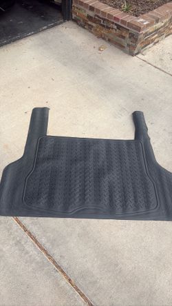 Protective mat- 2006 HUMMER