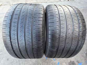 2 USED TIRES MICHELIN 305/40/20