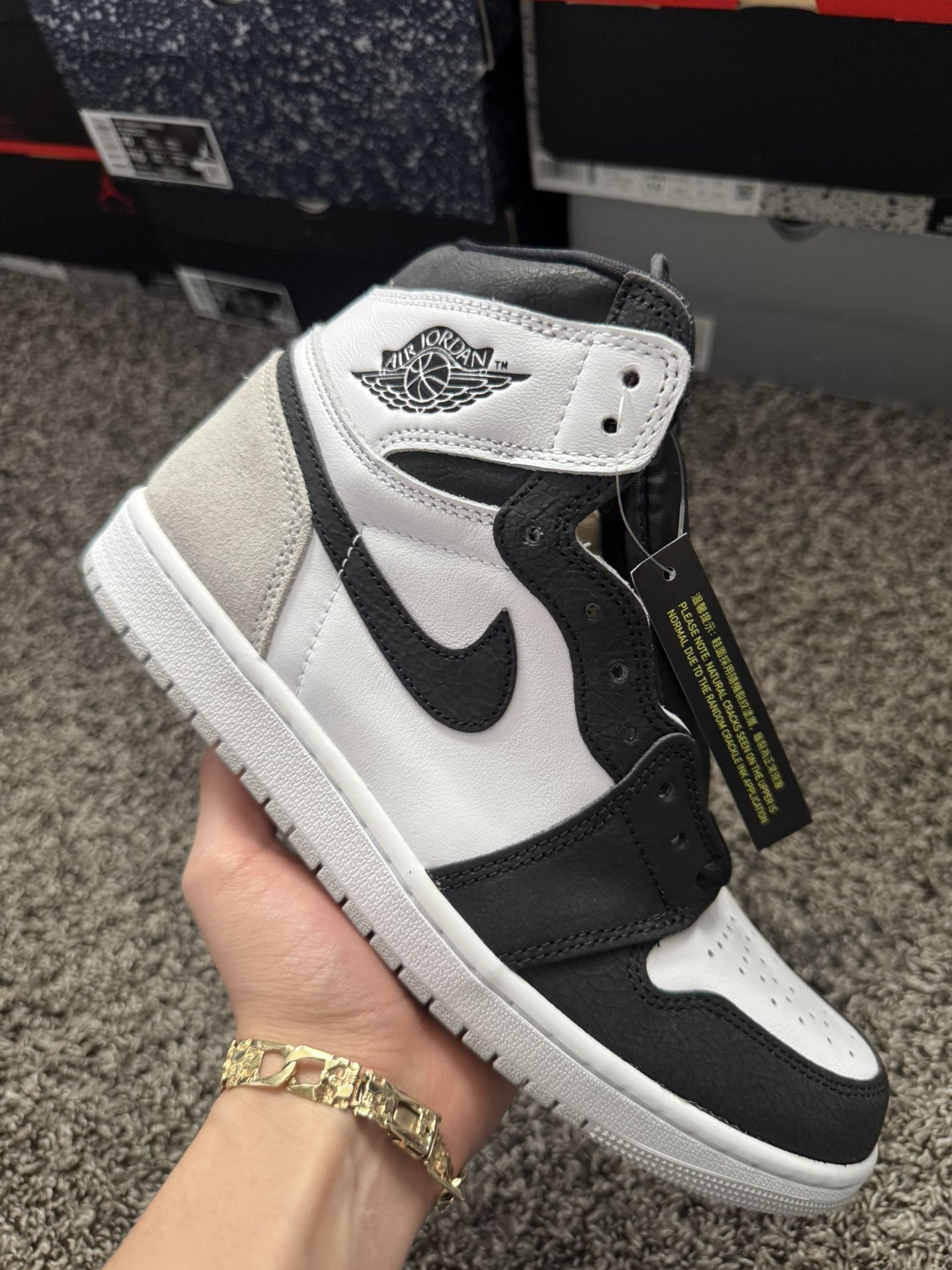 Retro 1 Bleacher Coral