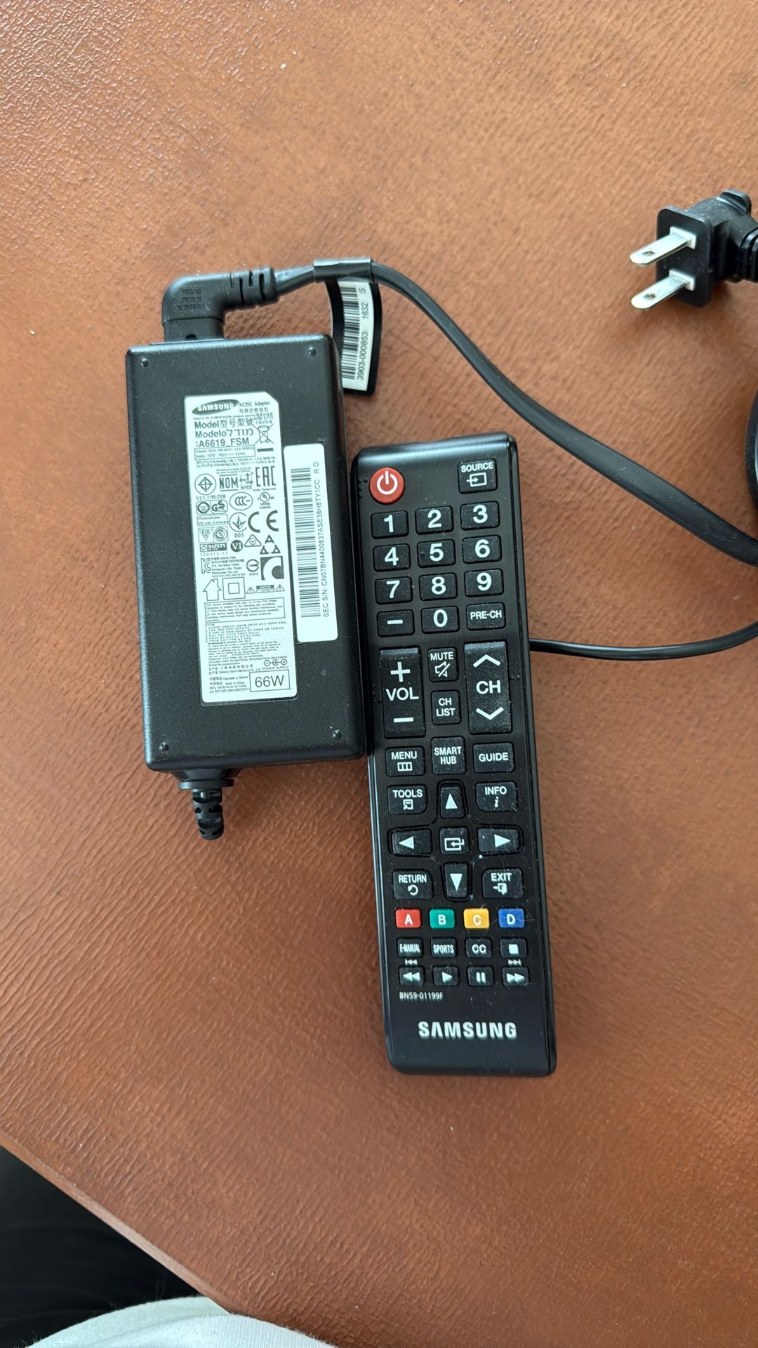 Samsung Ac/Dc, Adapter And Remote Control