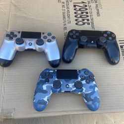 PS4 Controllers