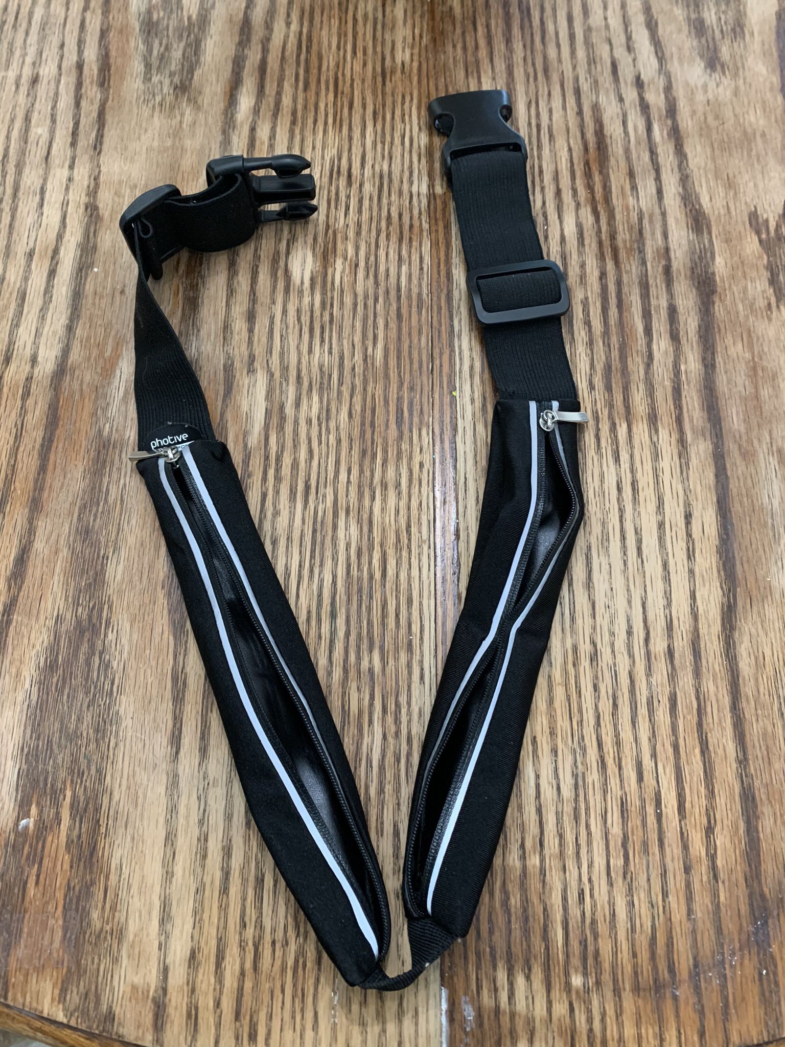 Black running belt Fanny pack