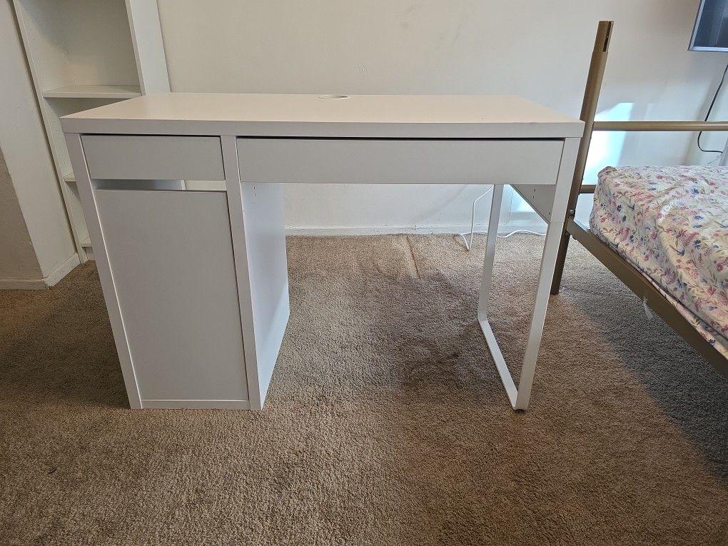 Ikea White Desk