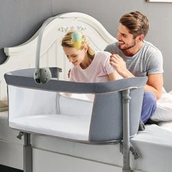 Brand New In Box Baby Bassinet Bedside Sleeper, Portable Bassinets for Newborn/Infant/Baby Boy/Baby Girl