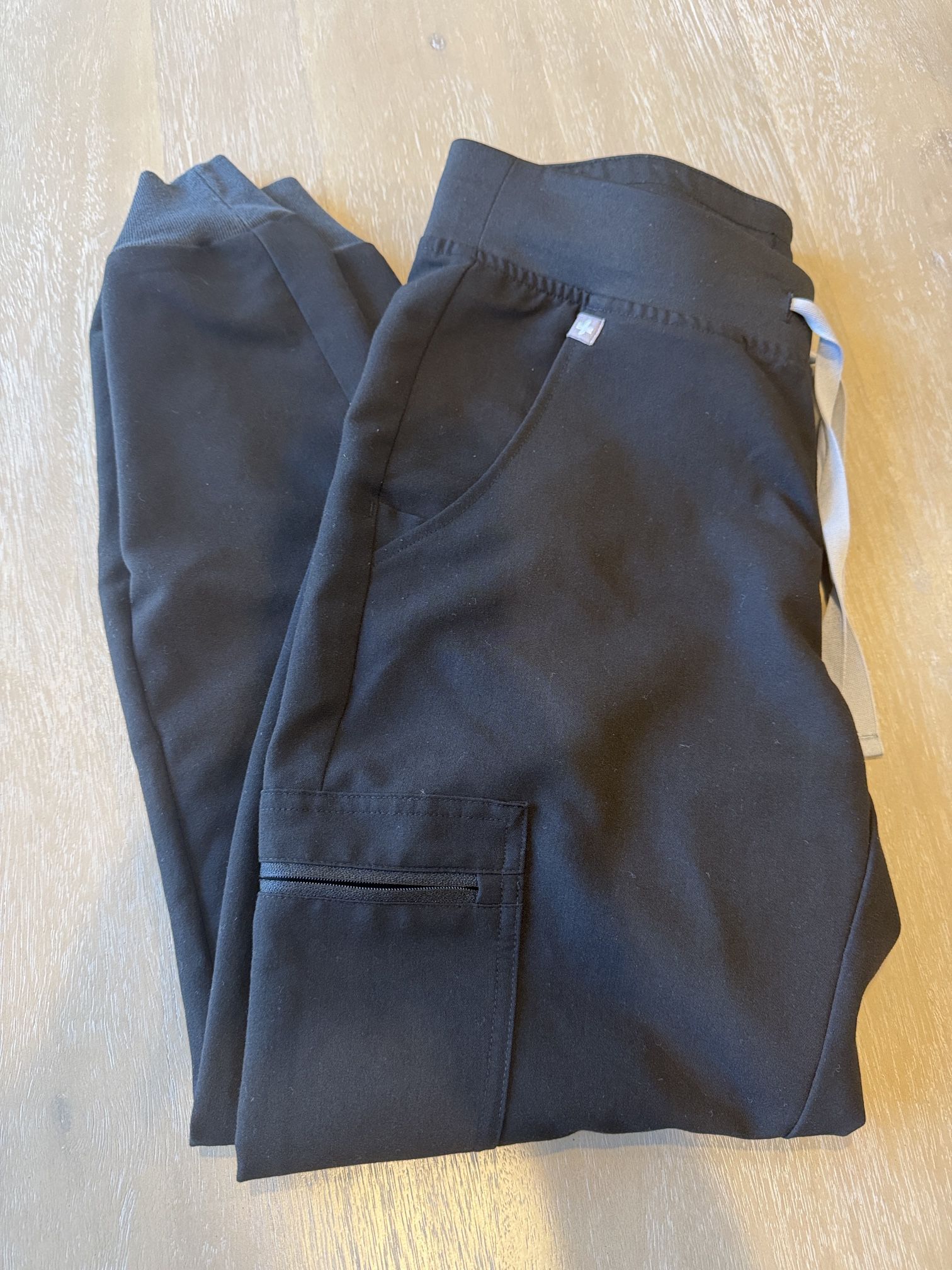 FIGS Zamora Petite Jogger Pants