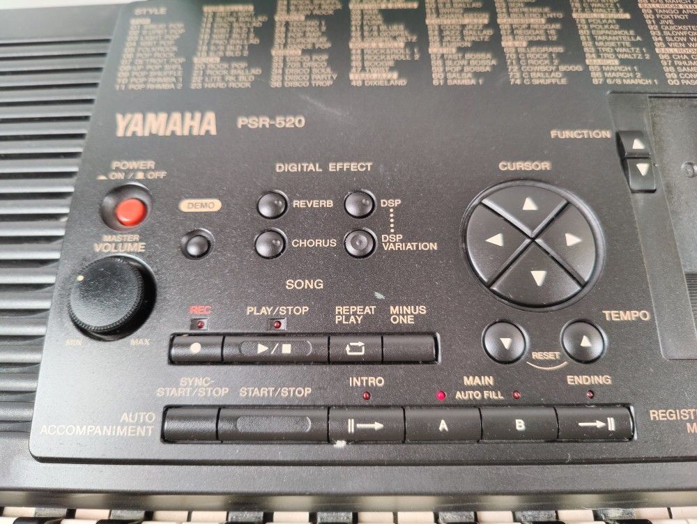 Yamaha PSR-520 Keyboard for Sale in Bellevue, WA - OfferUp