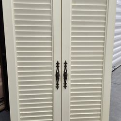 Vintage 2 Door Cabinet