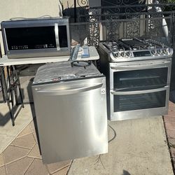 LG Double Oven Range Gas, Dishwasher, Microwave 