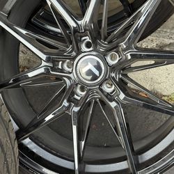 rims  SRT / 225/50R18 or 225/r17  rim lug pattern 114.3mm or 5-4.5in