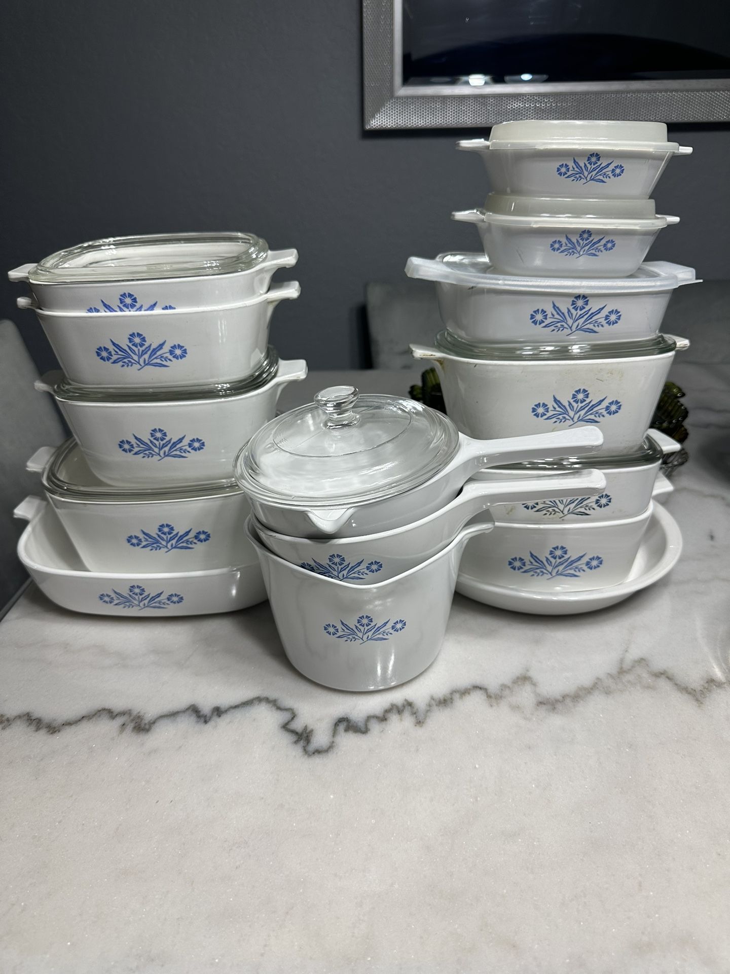 Vintage Corningware 24 Piece Set