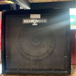 Amp Behringer $129.99
