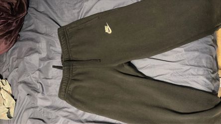 Nike sweats open-hem 25$