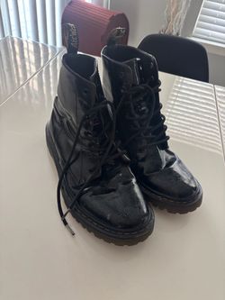 Dr martens boots
