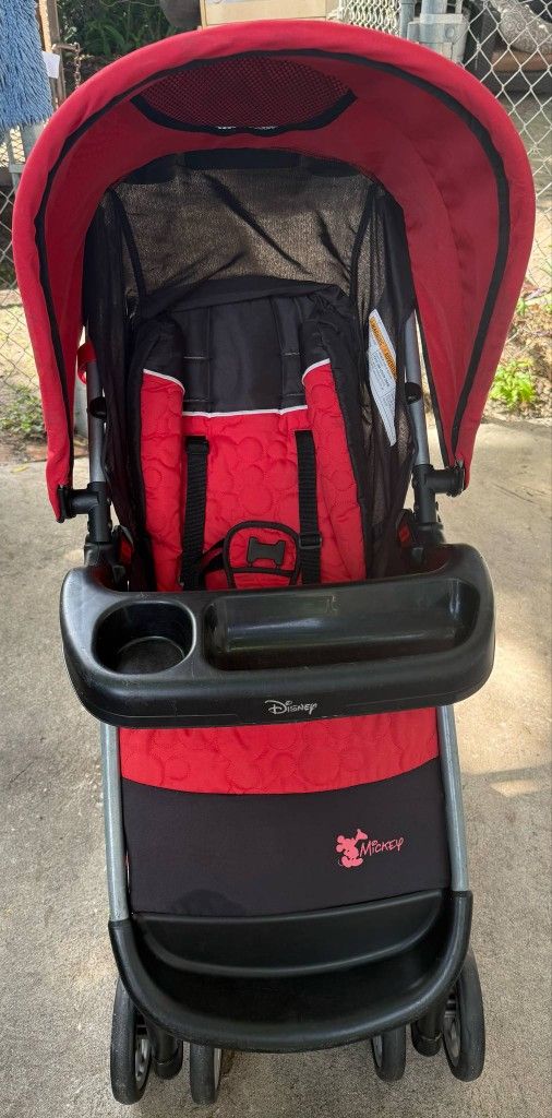 Stroller With A Carseat