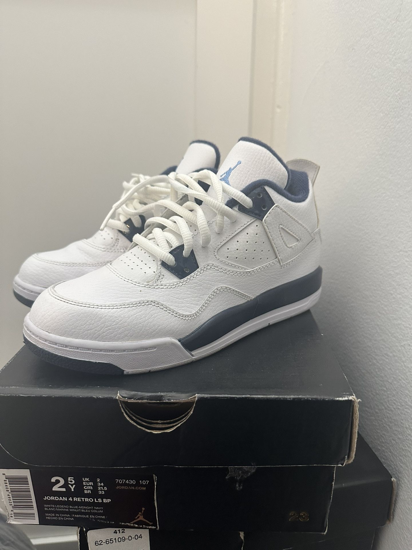 Jordan 4 ( Legend Blue ) 