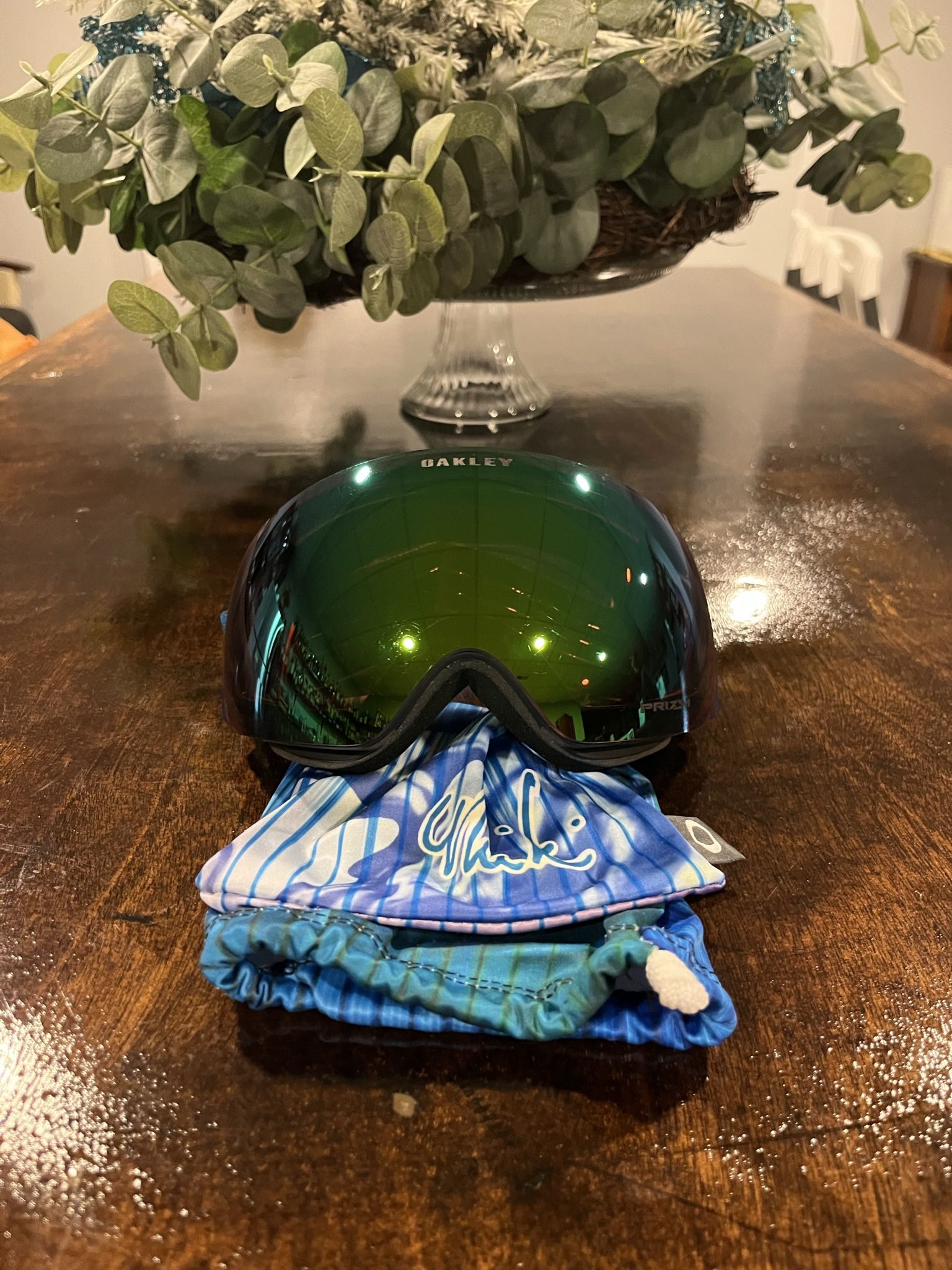NEED GONE Oakley Flight Deck XM - Mikaela Shiffrin Signature