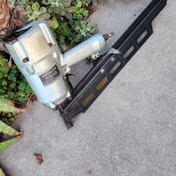 Hitachi Framing Nail Gun 