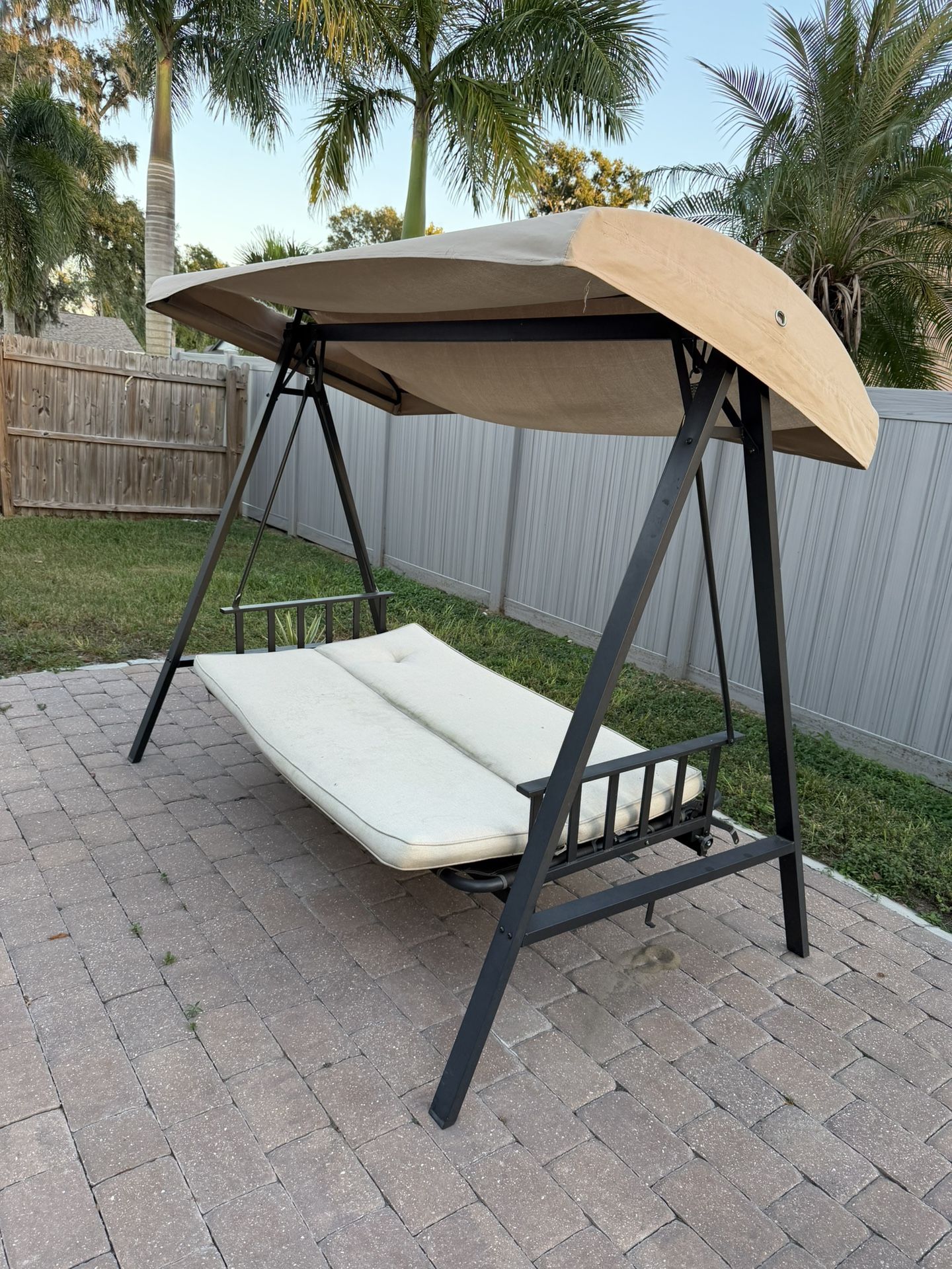 Outdoor Swing With Futon/couch Option