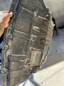 Infiniti q50  under engine cover