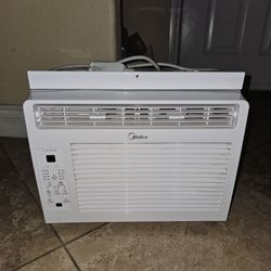New AC UNIT 
Midea 5000BTU