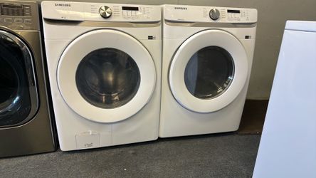 Front load Samsung washer and dryer set