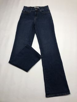 Levi's Perfectly Slimming 512 Bootcut 2M
