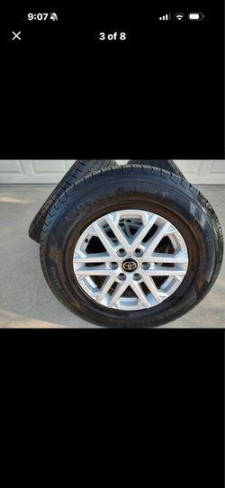 Toyota tundra 18” wheels and tires
